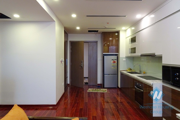 One bedroom apartment for rent in Vinhomes Metropolis Lieu Giai